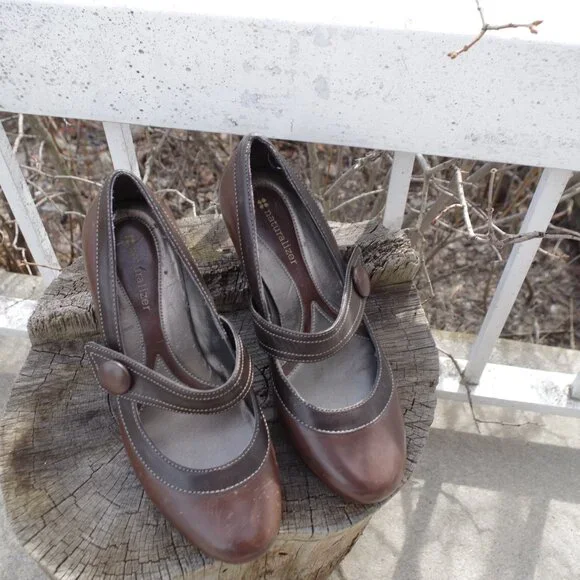 Ladies Naturalize - Picture 1 of 4